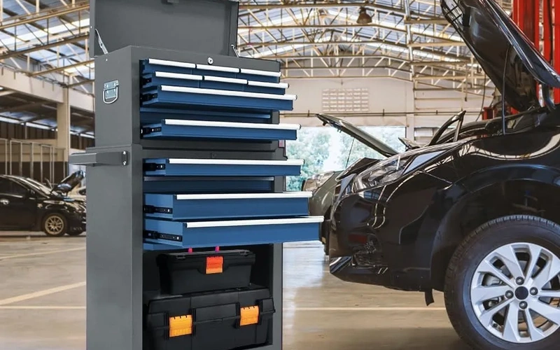 professional-13-drawer-mobile-tool-chest